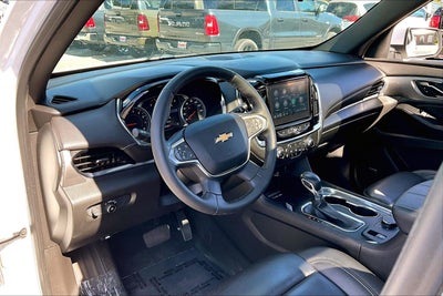 2023 Chevrolet Traverse AWD LT Leather