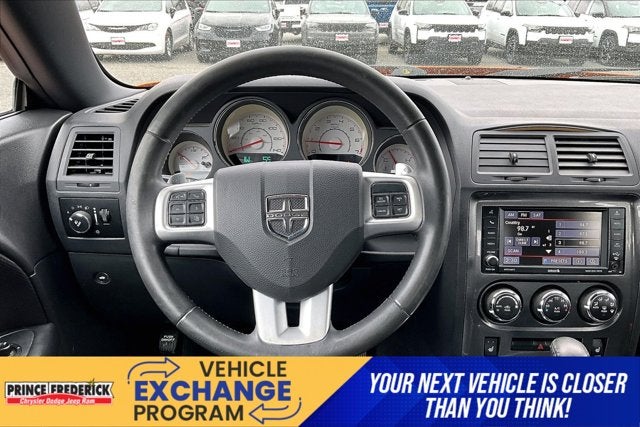 2014 Dodge Challenger SXT Plus