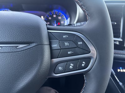 2027 Chrysler Pacifica PACIFICA SELECT