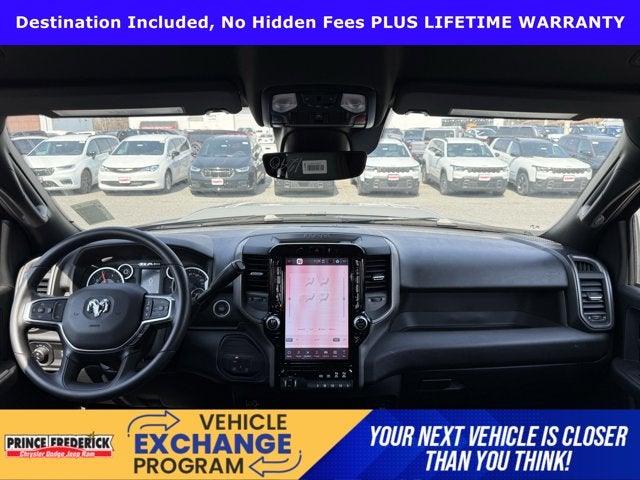 2026 RAM Ram 2500 RAM 2500 BLACK EXPRESS CREW CAB 4X4 6'4' BOX