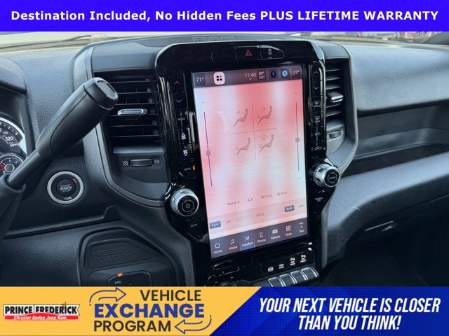 2026 RAM Ram 2500 RAM 2500 BLACK EXPRESS CREW CAB 4X4 6'4' BOX