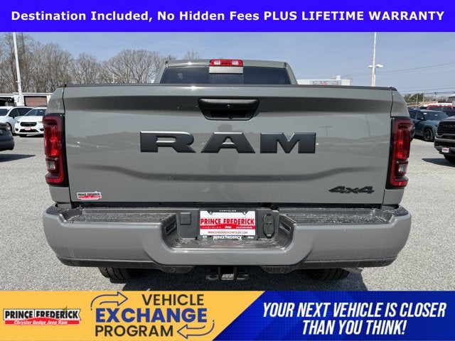 2026 RAM Ram 2500 RAM 2500 BLACK EXPRESS CREW CAB 4X4 6'4' BOX
