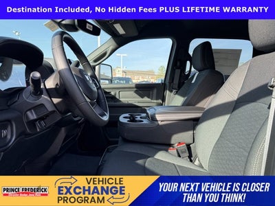 2026 RAM Ram 2500 RAM 2500 BLACK EXPRESS CREW CAB 4X4 6'4' BOX