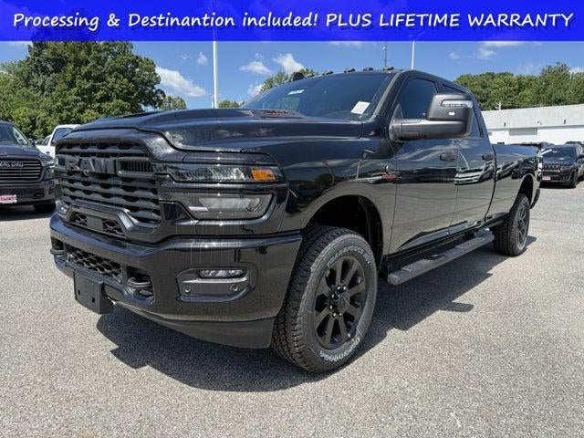 2026 RAM Ram 2500 RAM 2500 BLACK EXPRESS CREW CAB 4X4 8' BOX