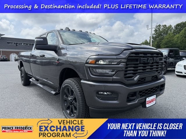 2026 RAM Ram 2500 RAM 2500 BLACK EXPRESS CREW CAB 4X4 8' BOX