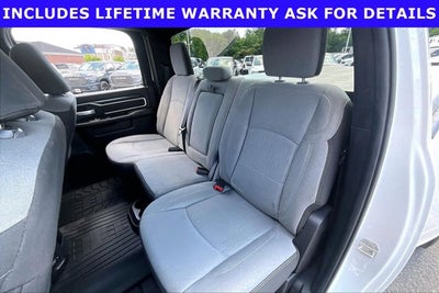 2024 RAM 3500 Big Horn Crew Cab 4x4 8' Box