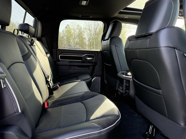 2026 RAM Ram 3500 RAM 3500 LARAMIE CREW CAB 4X4 8' BOX