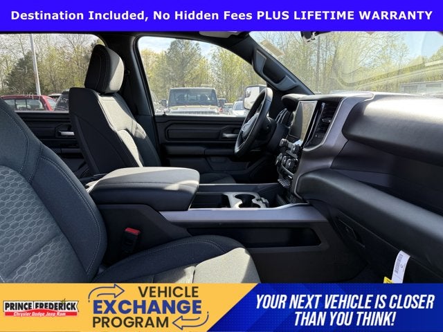 2026 RAM Ram 1500 RAM 1500 EXPRESS CREW CAB 4X4 5'7' BOX