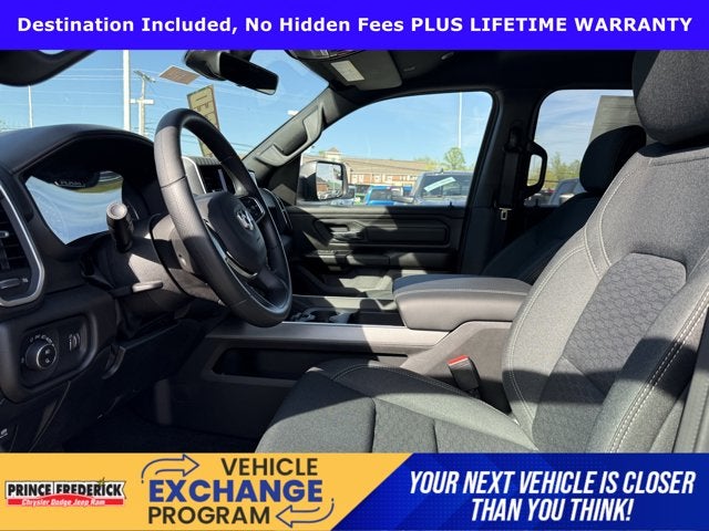 2026 RAM Ram 1500 RAM 1500 EXPRESS CREW CAB 4X4 5'7' BOX