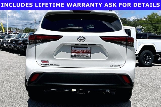 2021 Toyota Highlander Base
