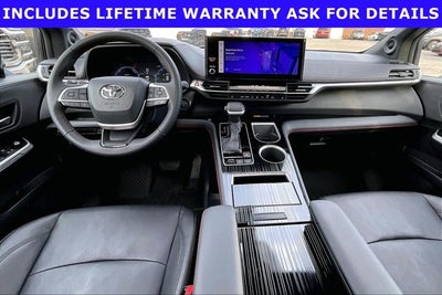 2025 Toyota Sienna XSE