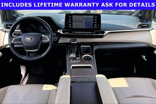 2021 Toyota Sienna XLE