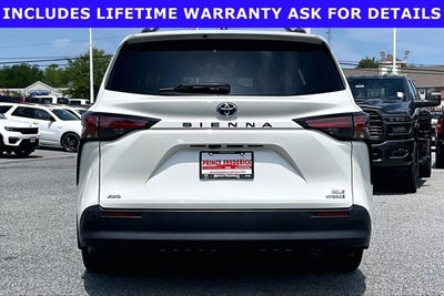 2021 Toyota Sienna XLE