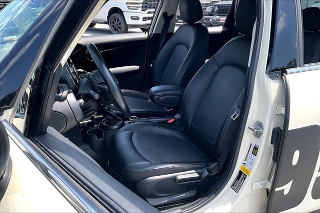 2017 MINI Hardtop Cooper