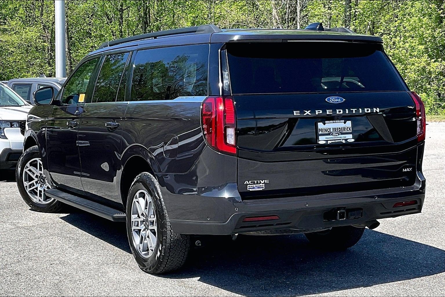 2025 Ford Expedition Max Active
