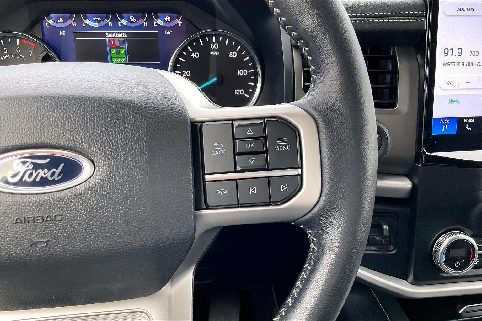 2024 Ford Expedition XLT