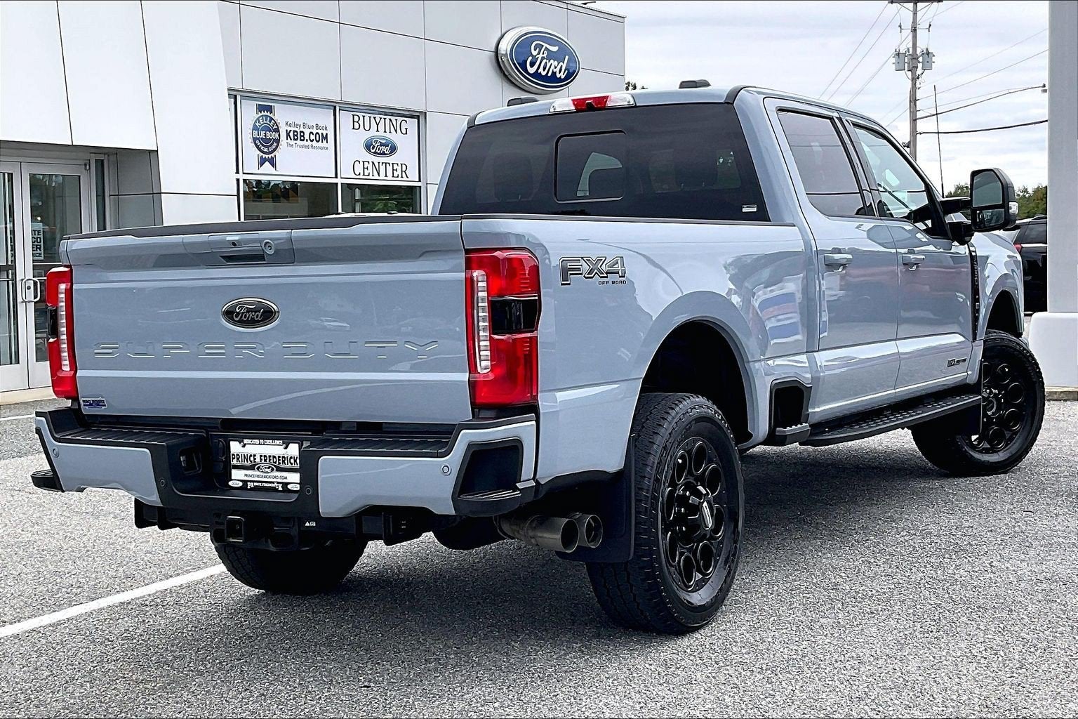 2024 Ford Super Duty F-250 SRW LARIAT