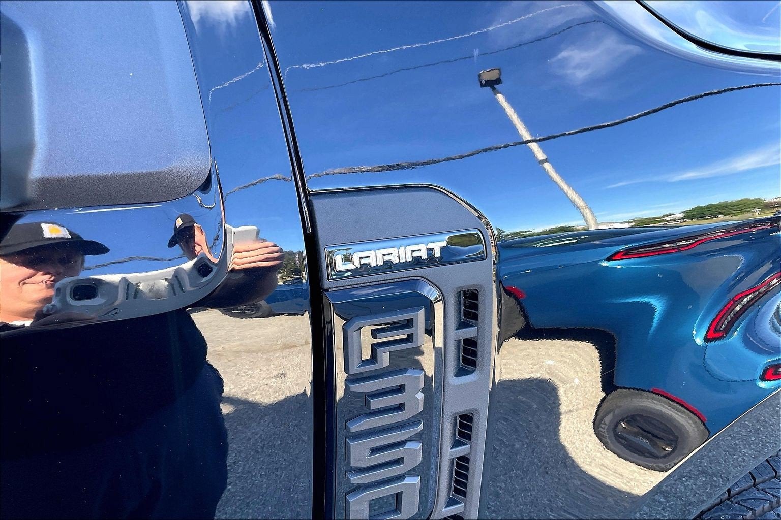 2024 Ford Super Duty F-350 SRW LARIAT