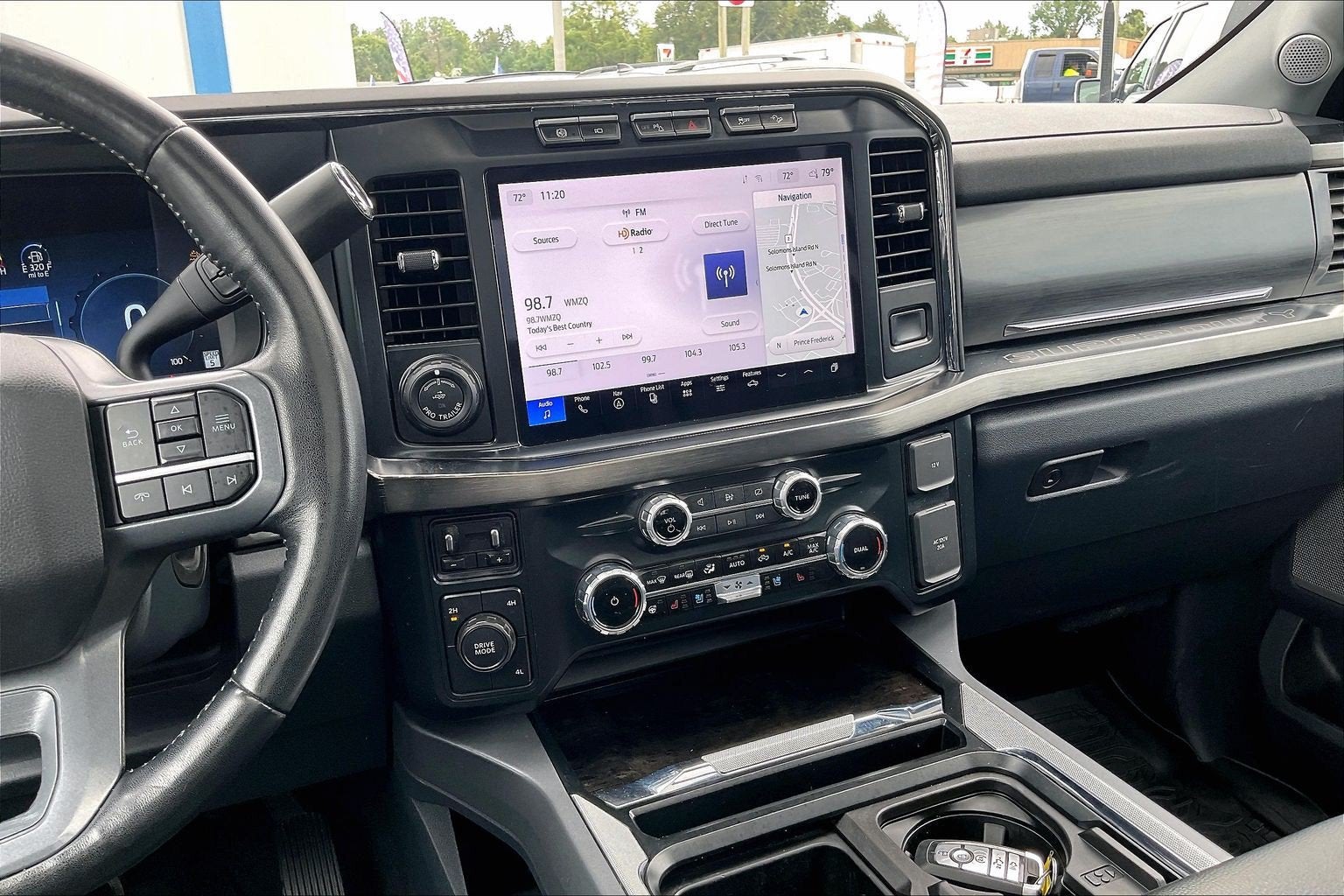 2023 Ford Super Duty F-450 DRW LARIAT