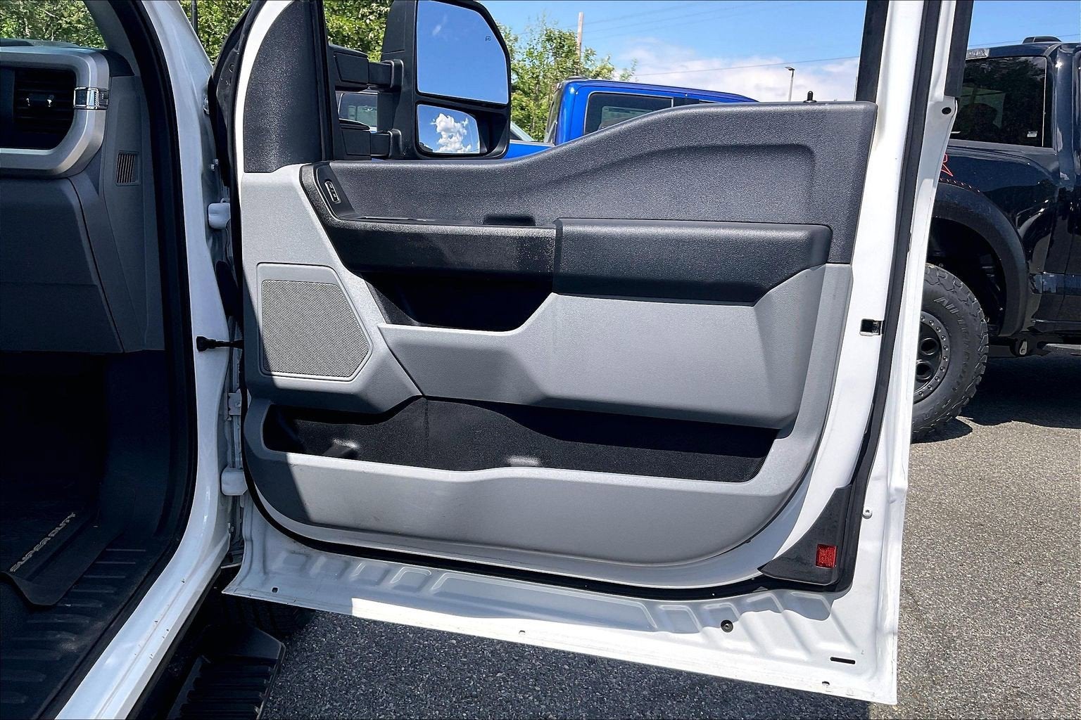 2024 Ford Super Duty F-350 SRW XL