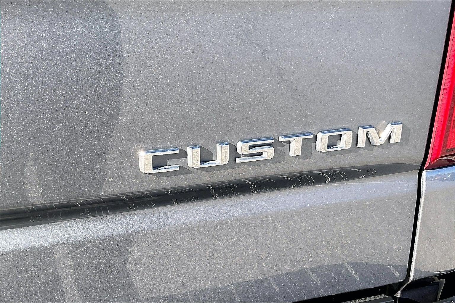 2021 Chevrolet Silverado 1500 Custom