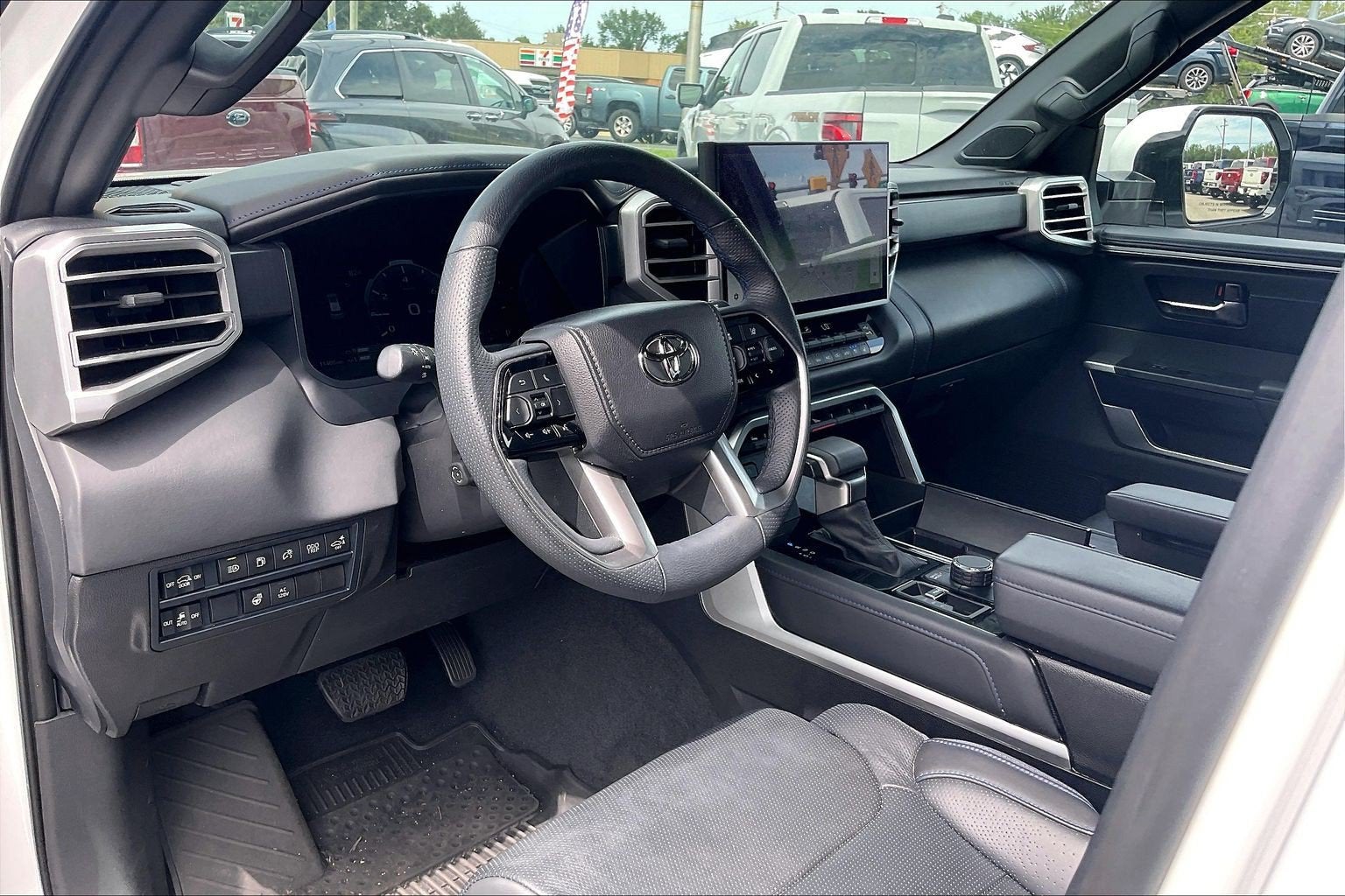 2025 Toyota Sequoia Platinum