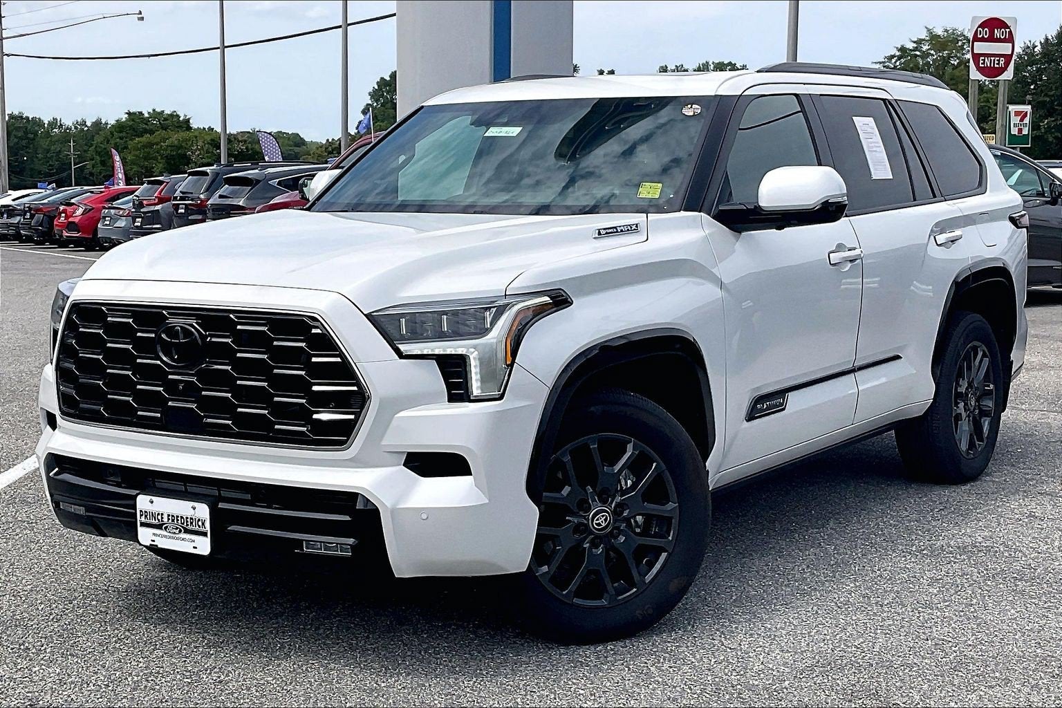 2025 Toyota Sequoia Platinum