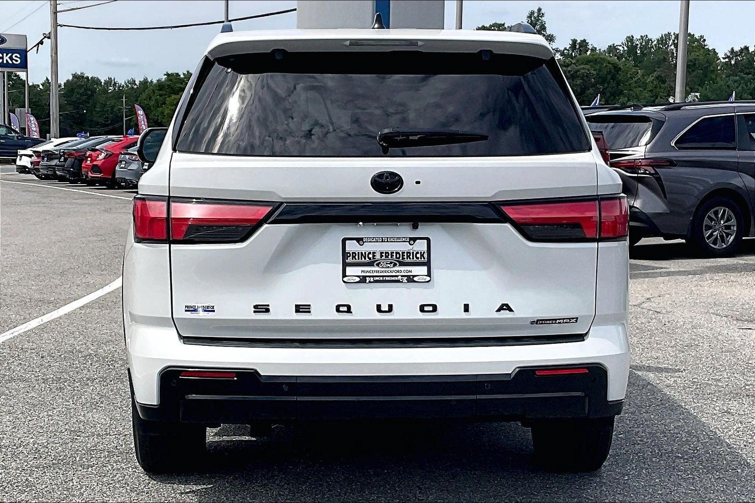 2025 Toyota Sequoia Platinum