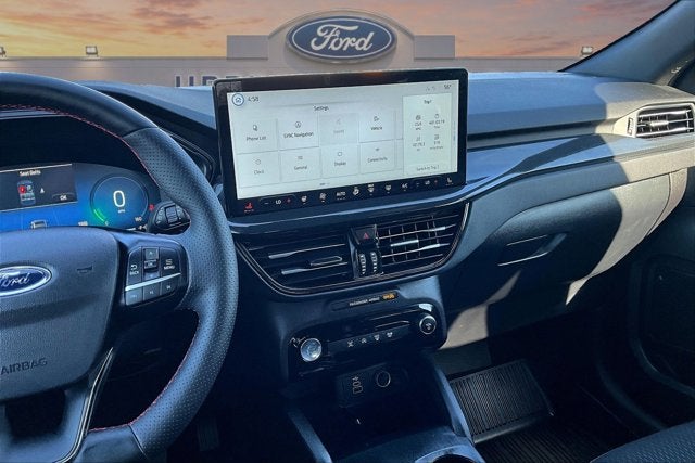2025 Ford Escape ST-Line Elite