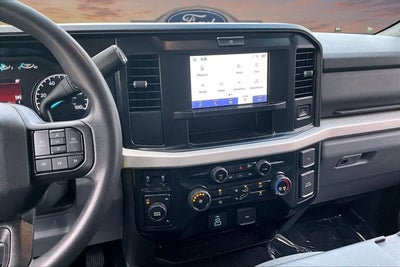 2026 Ford Super Duty F-350 DRW XLT
