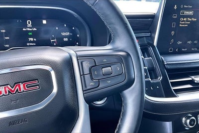 2023 GMC Yukon XL SLT