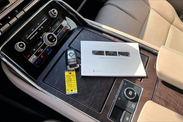 2022 Lincoln Navigator L Reserve