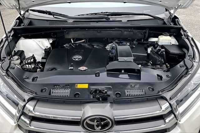 2018 Toyota Highlander Limited Platinum