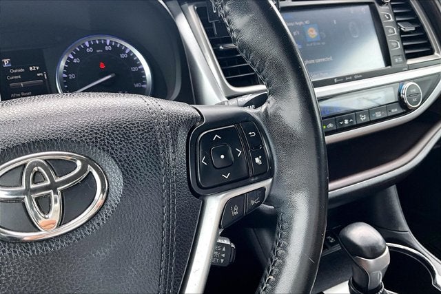 2018 Toyota Highlander Limited Platinum