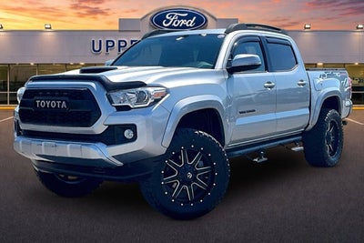 2017 Toyota Tacoma TRD Sport