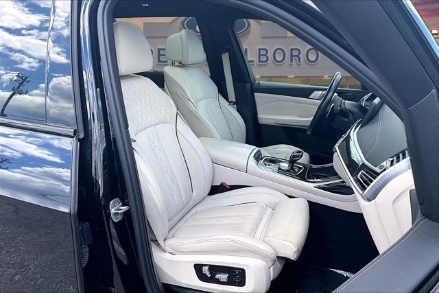 2021 BMW X7 xDrive40i