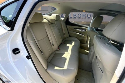2019 INFINITI Q70 3.7 LUXE