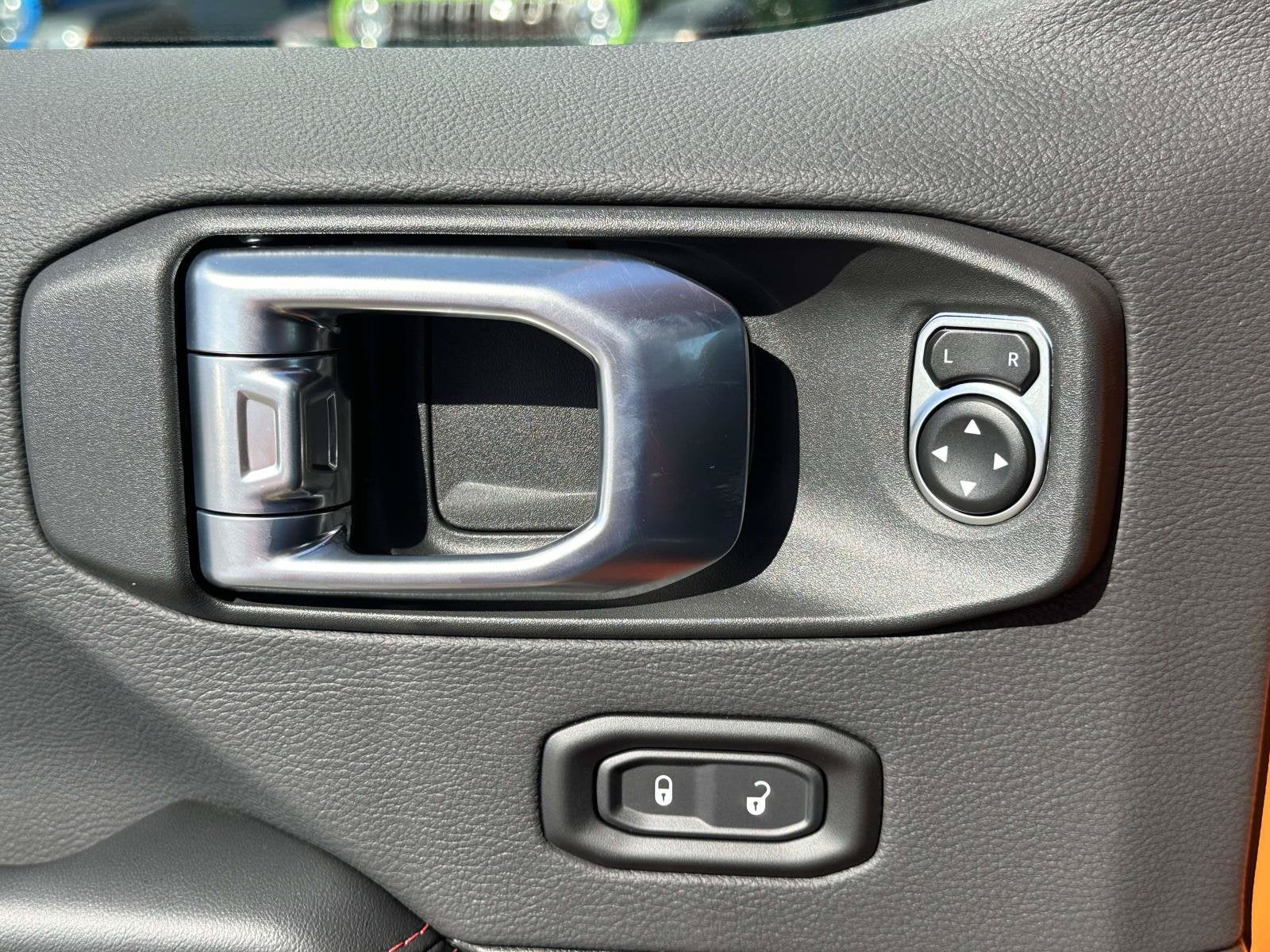 2027 Jeep Wrangler WRANGLER 4-DOOR RUBICON X