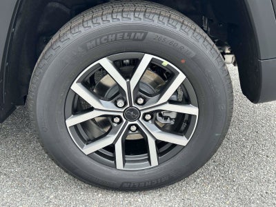 2027 Jeep Grand Cherokee GRAND CHEROKEE LAREDO 4X2