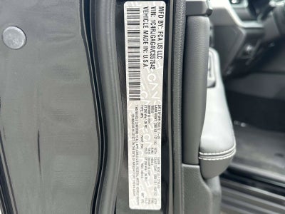 2027 Jeep Grand Cherokee GRAND CHEROKEE LAREDO 4X2