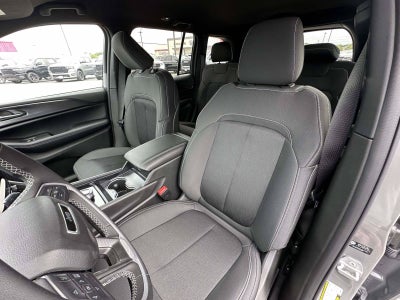 2027 Jeep Grand Cherokee GRAND CHEROKEE LAREDO 4X2