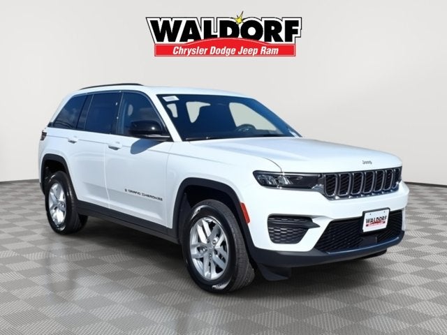 2025 Jeep Grand Cherokee GRAND CHEROKEE LAREDO X 4X4