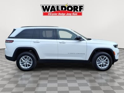 2025 Jeep Grand Cherokee GRAND CHEROKEE LAREDO X 4X4