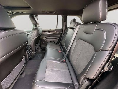 2026 Jeep Grand Cherokee GRAND CHEROKEE LAREDO ALTITUDE 4X4