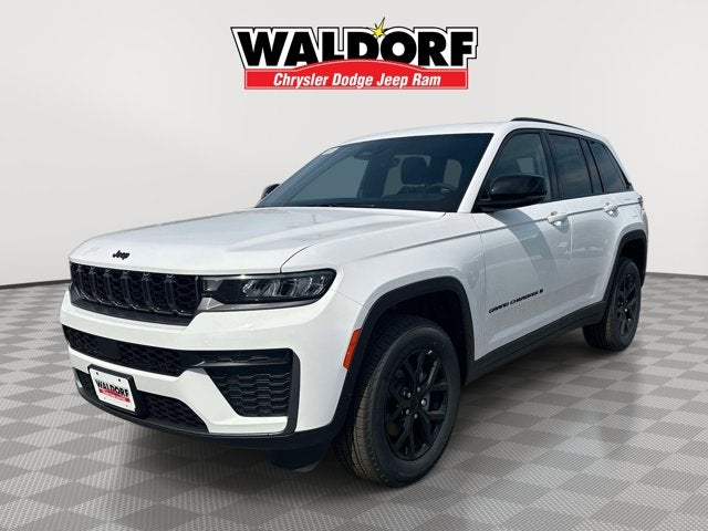 2026 Jeep Grand Cherokee GRAND CHEROKEE LAREDO ALTITUDE 4X4