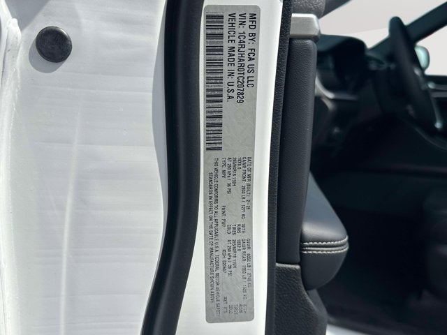 2026 Jeep Grand Cherokee GRAND CHEROKEE LAREDO ALTITUDE 4X4