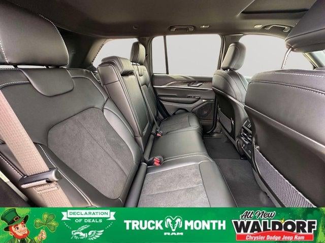 2026 Jeep Grand Cherokee GRAND CHEROKEE LAREDO ALTITUDE 4X4