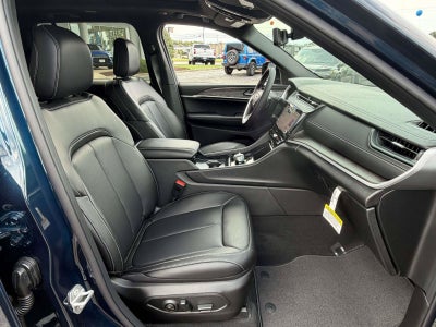 2027 Jeep Grand Cherokee GRAND CHEROKEE LIMITED 4X4