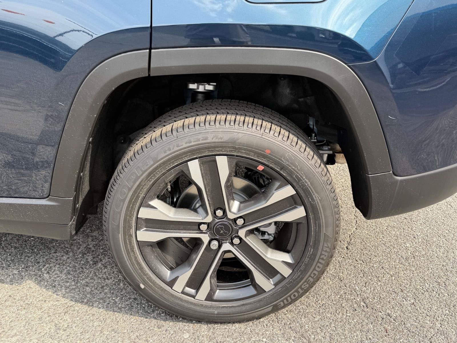 2027 Jeep Grand Cherokee GRAND CHEROKEE LIMITED 4X4