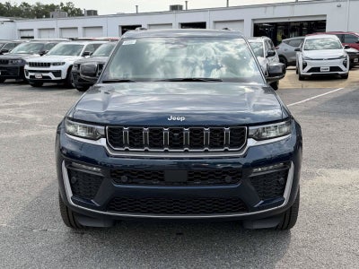 2027 Jeep Grand Cherokee GRAND CHEROKEE LIMITED 4X4